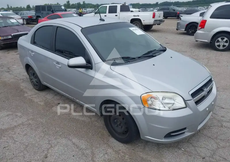 2010 Chevrolet Aveo photo
