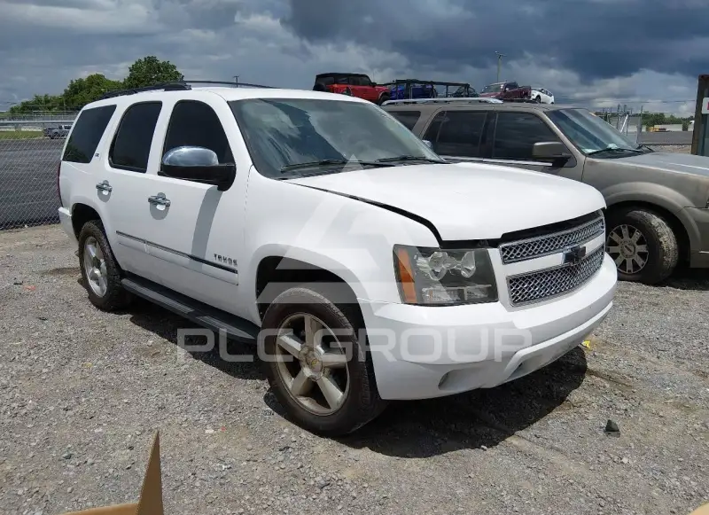 2010 Chevrolet Tahoe фото