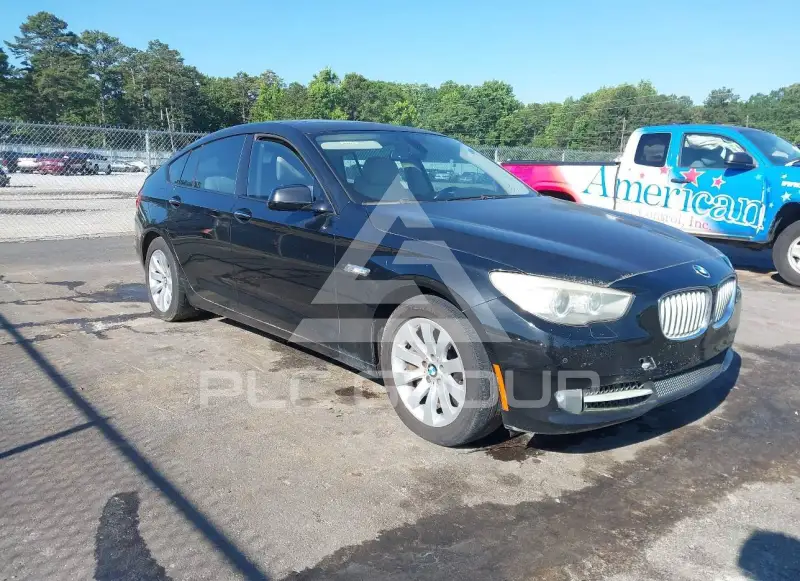 2010 BMW 550 photo
