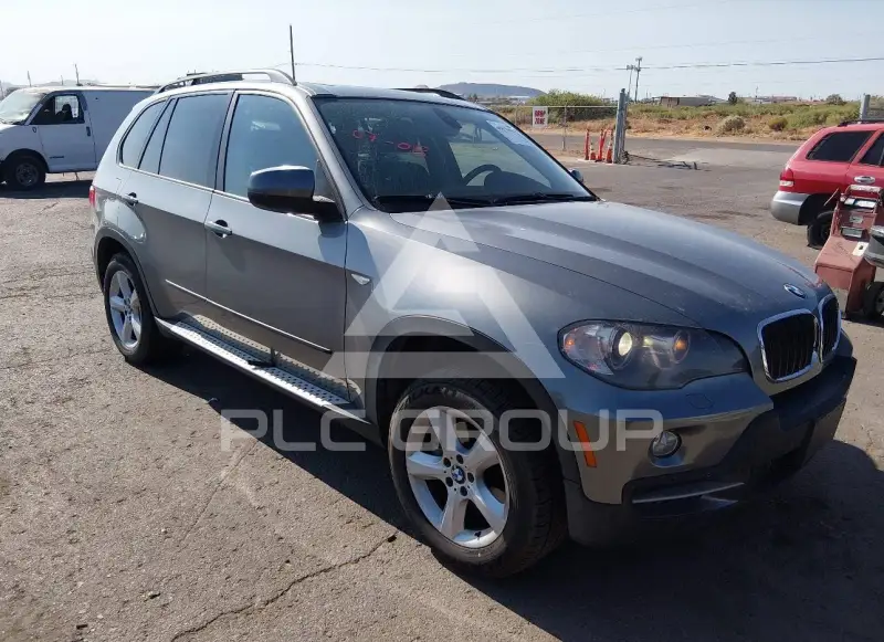 2010 BMW X5 фото