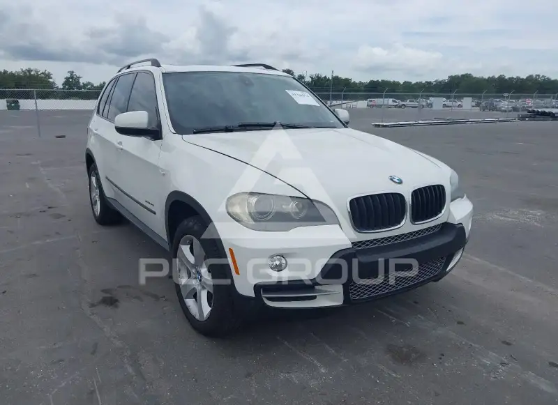 2010 BMW X5 photo