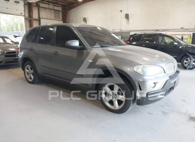 2010 BMW X5 фото