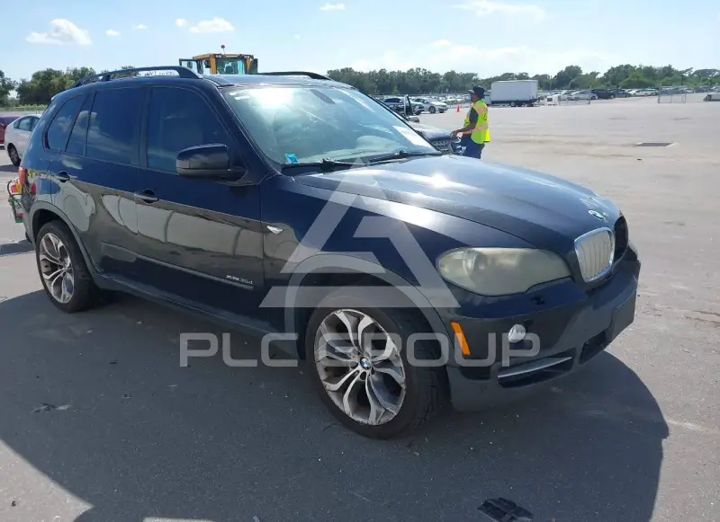 2010 BMW X5 фото