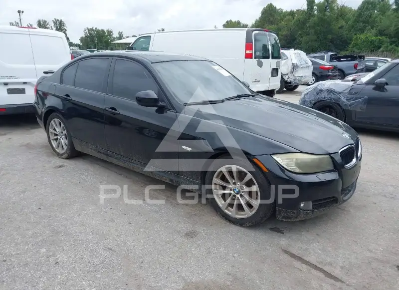 2010 BMW 328 photo