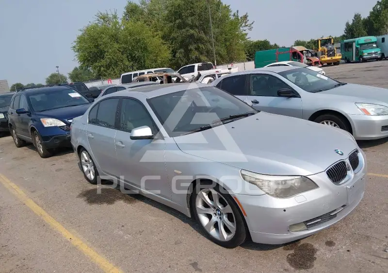 2010 BMW 535 фото