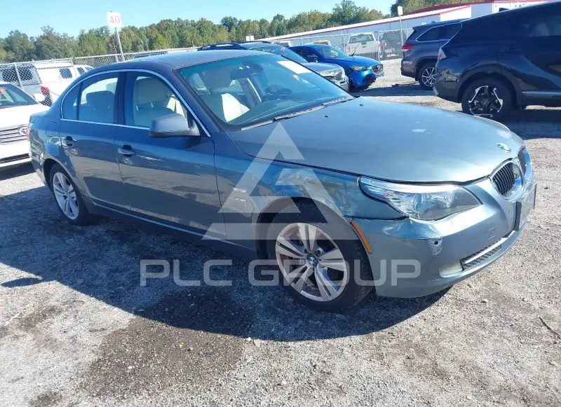 2010 BMW 528 фото