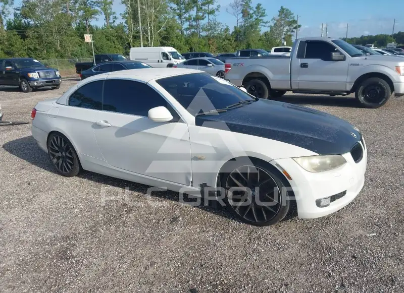 2010 BMW 335 photo