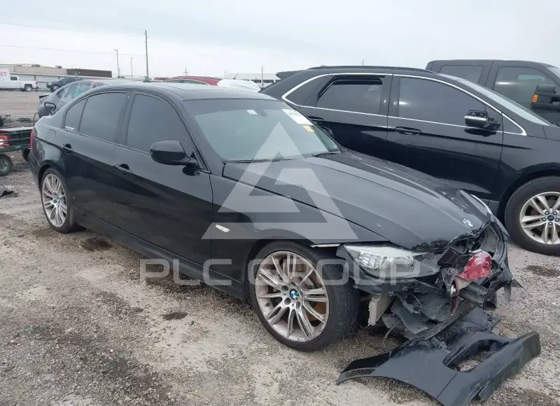 2010 BMW 335 photo