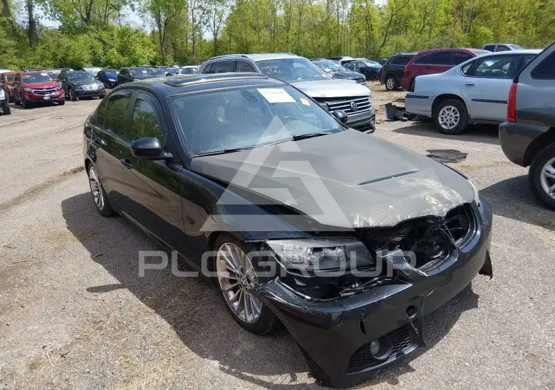 2010 BMW 335 photo