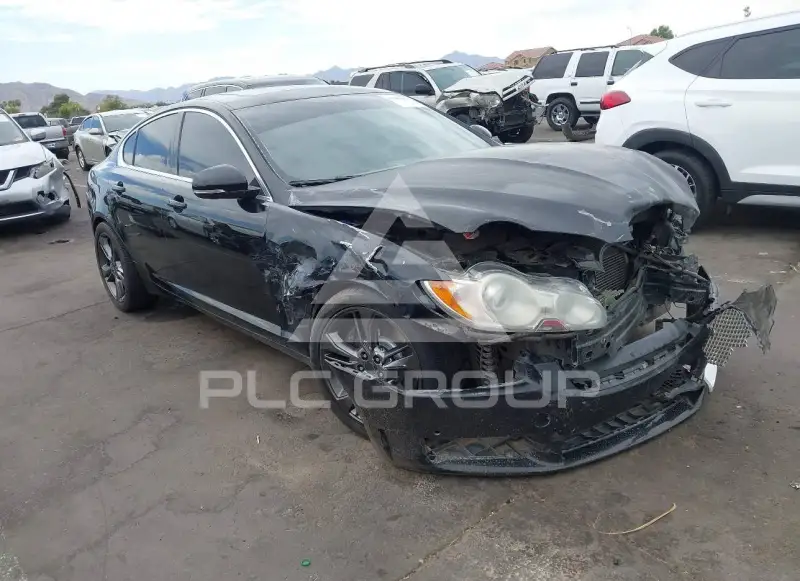 2010 Jaguar XF фото