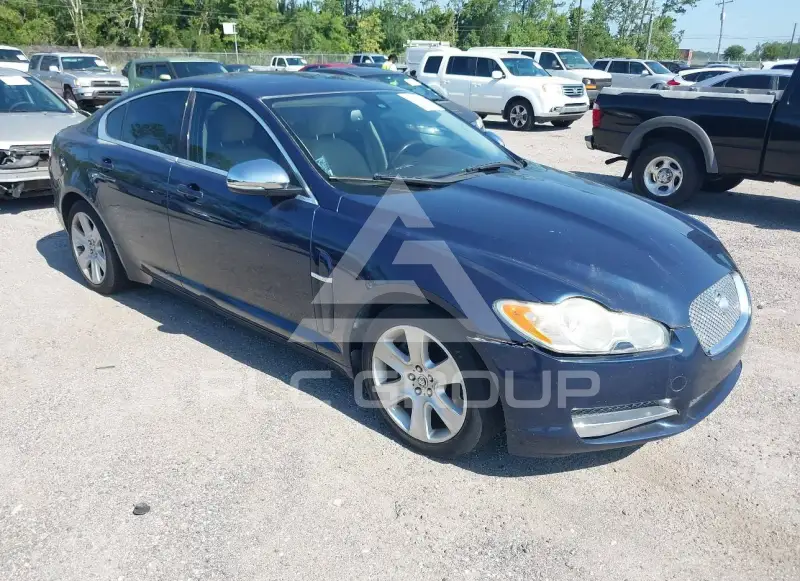 2010 Jaguar XF фото