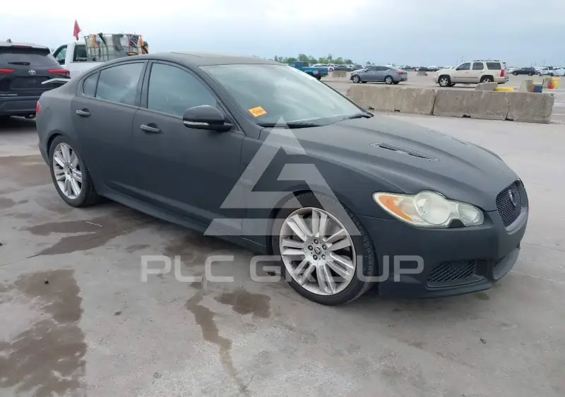 2010 Jaguar XF фото