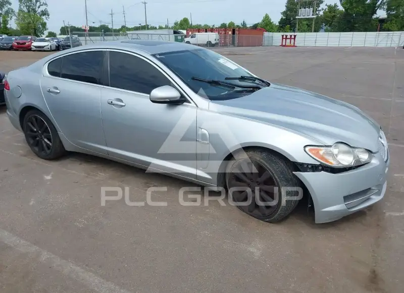 2010 Jaguar XF фото