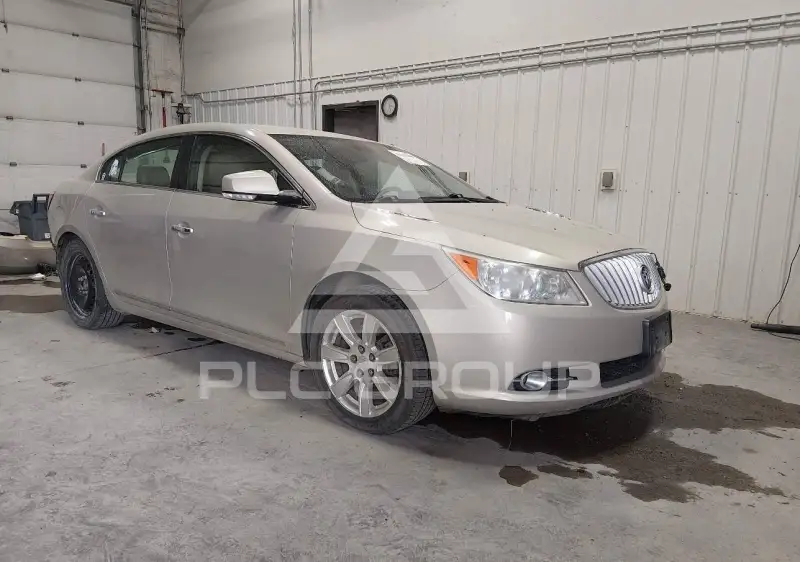 2010 Buick LACROSSE photo