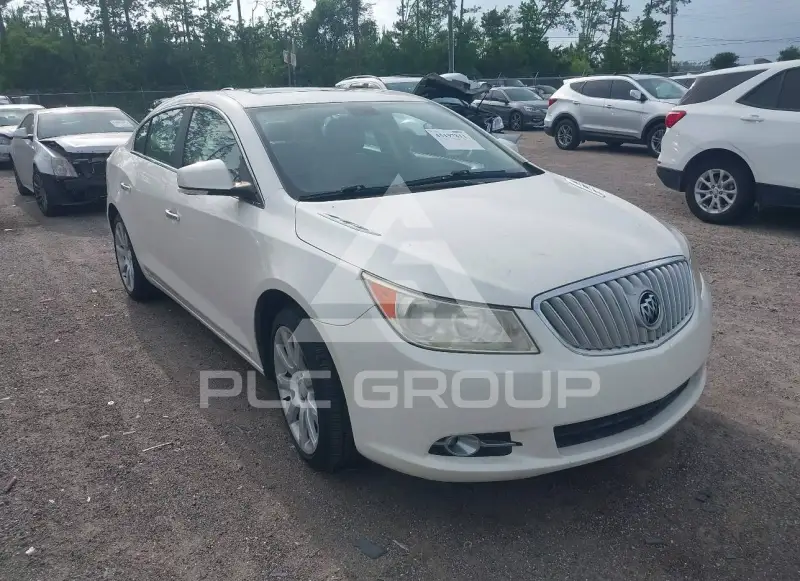 2010 Buick LACROSSE photo