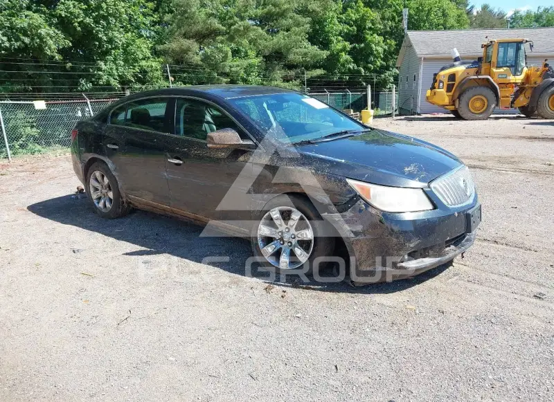 2010 Buick LACROSSE photo