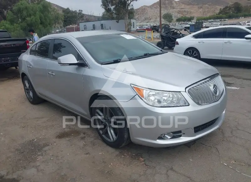 2010 Buick LACROSSE photo