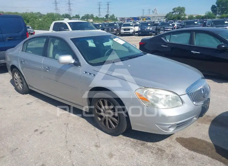 2010 Buick LUCERNE фото
