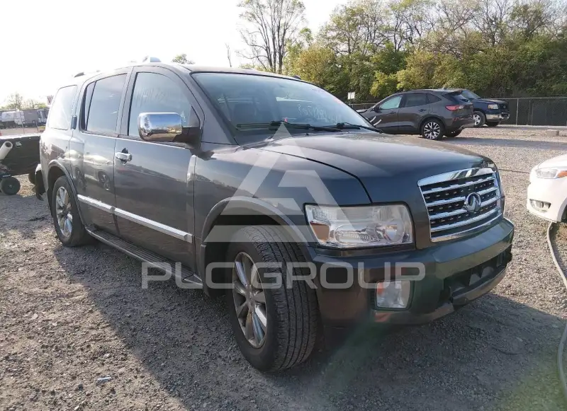 2010 Infinity QX56 photo