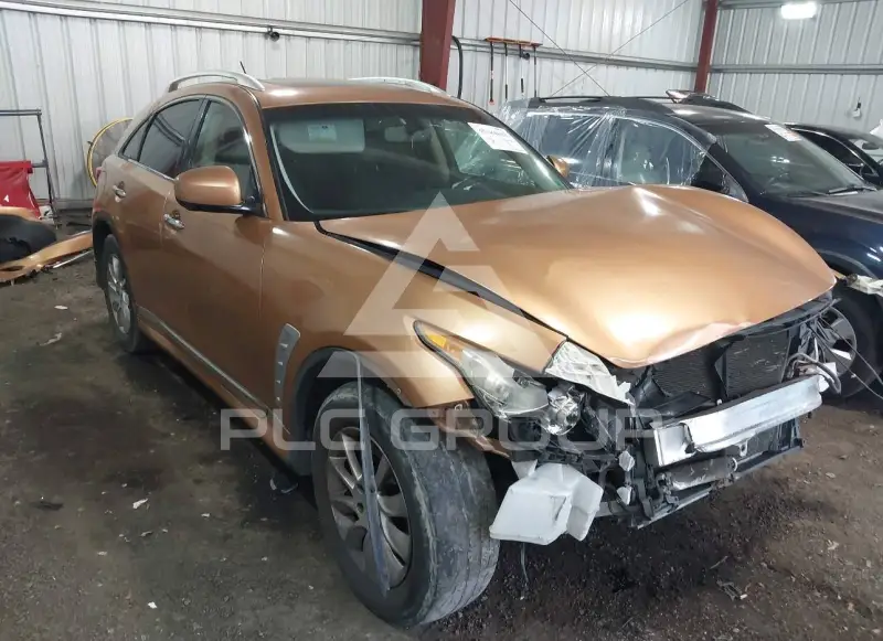 2010 Infinity FX35 фото