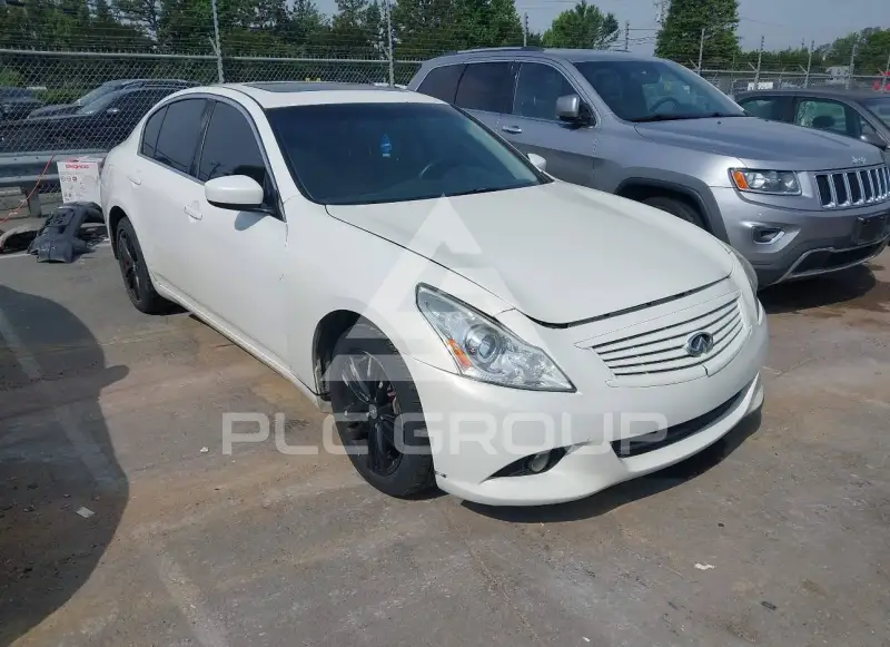 2010 Infinity G37 фото