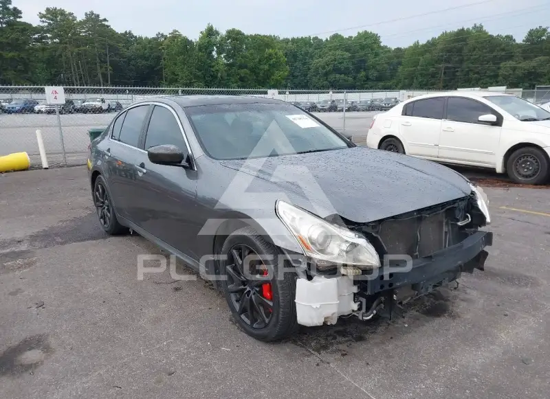 2010 Infinity G37 фото