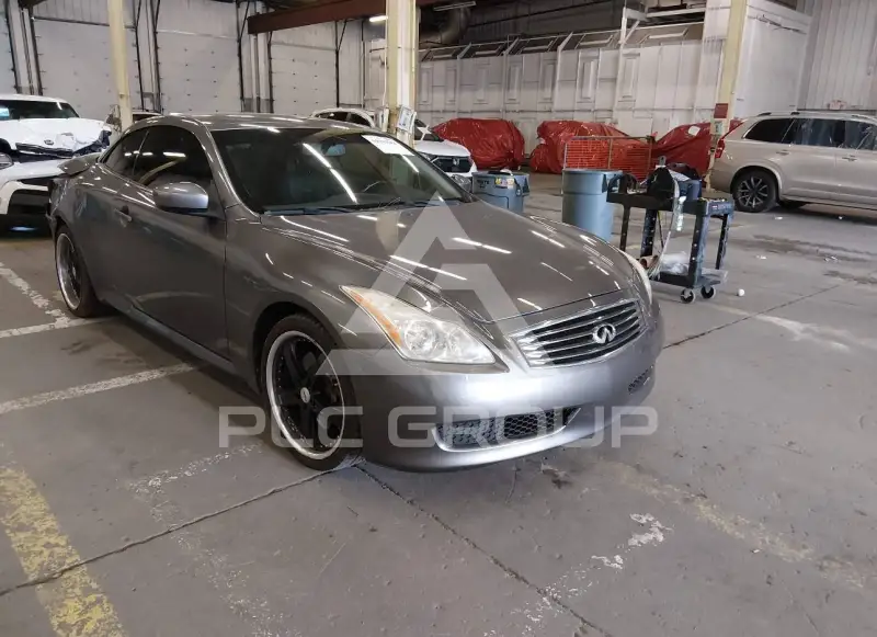 2010 Infinity G37 фото