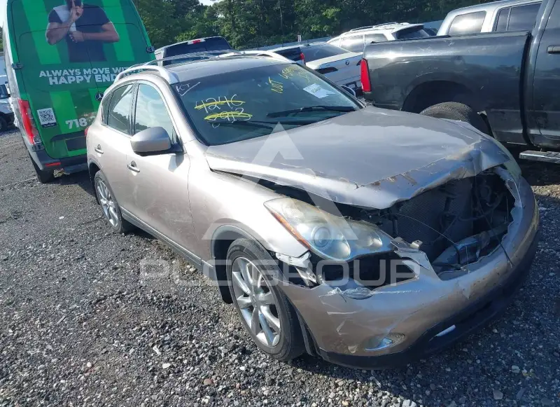 2010 Infinity EX35 фото