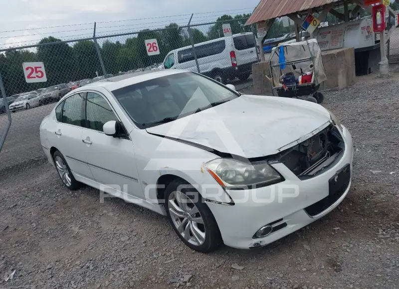 2010 Infinity M35 фото