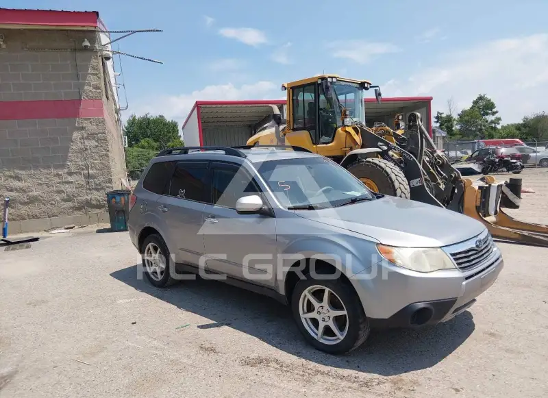 2010 Subaru Forester фото