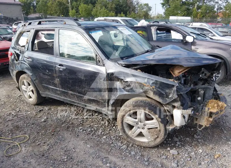 2010 Subaru Forester photo