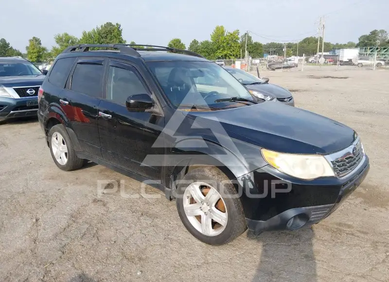 2010 Subaru Forester photo
