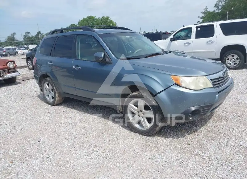 2010 Subaru Forester фото