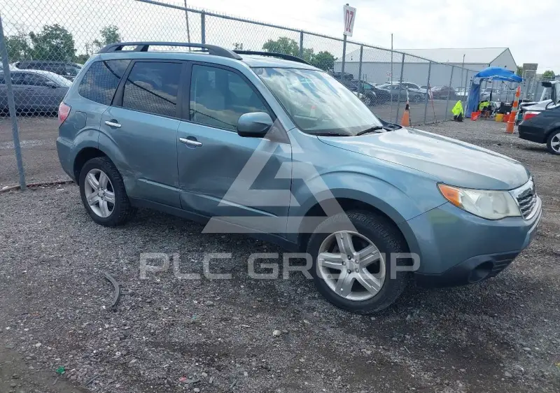 2010 Subaru Forester photo