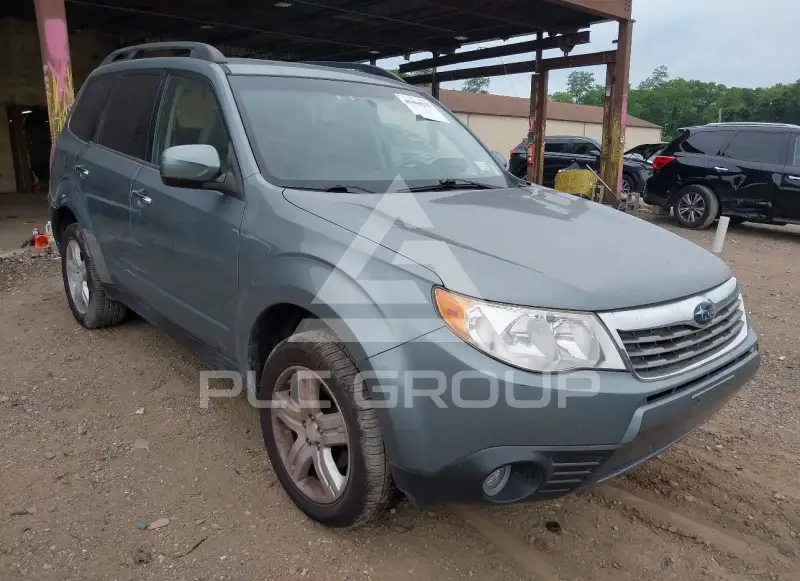 2010 Subaru Forester фото