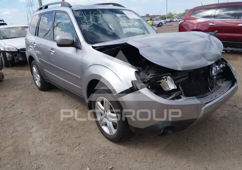 2010 Subaru Forester фото