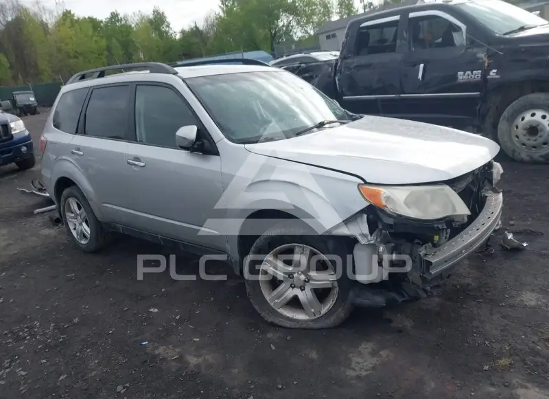 2010 Subaru Forester фото