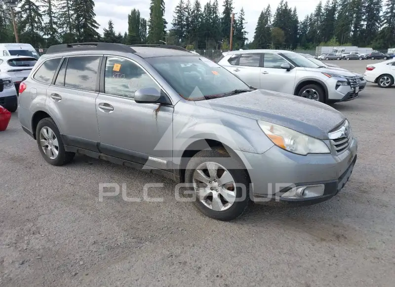 2010 Subaru Outback фото