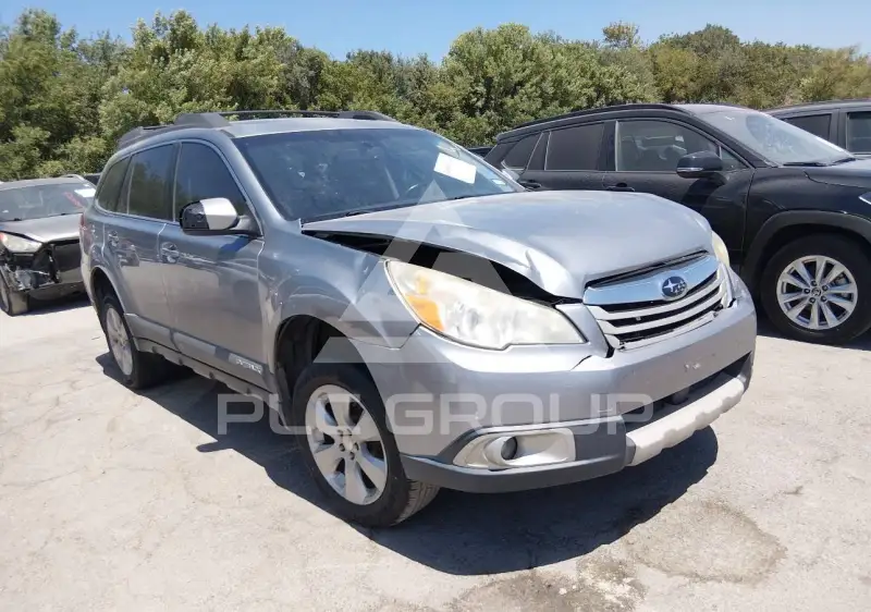 2010 Subaru Outback фото