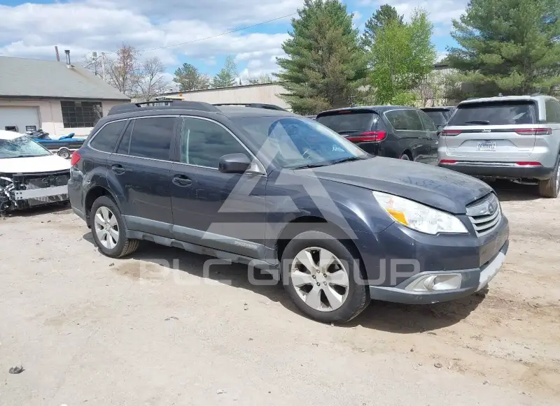 2010 Subaru Outback фото