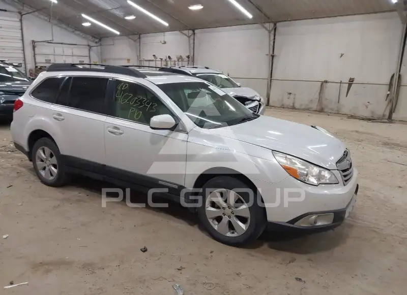 2010 Subaru Outback фото