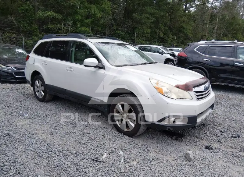 2010 Subaru Outback фото