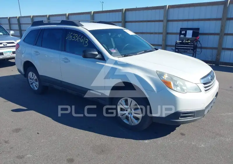 2010 Subaru Outback фото