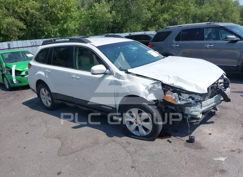 2010 Subaru Outback фото