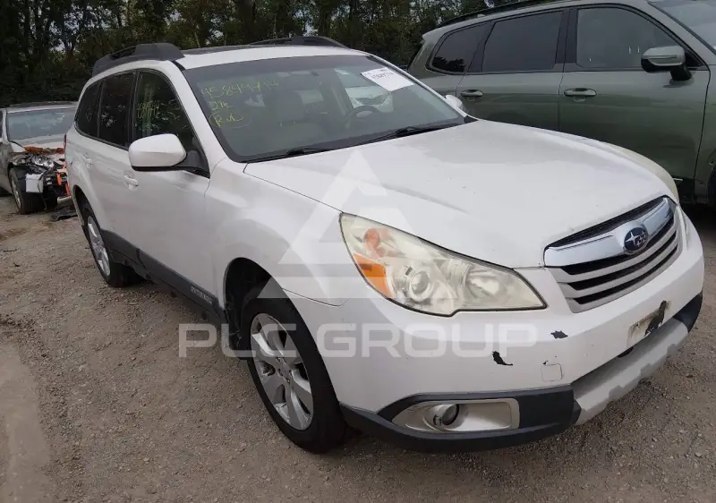 2010 Subaru Outback фото