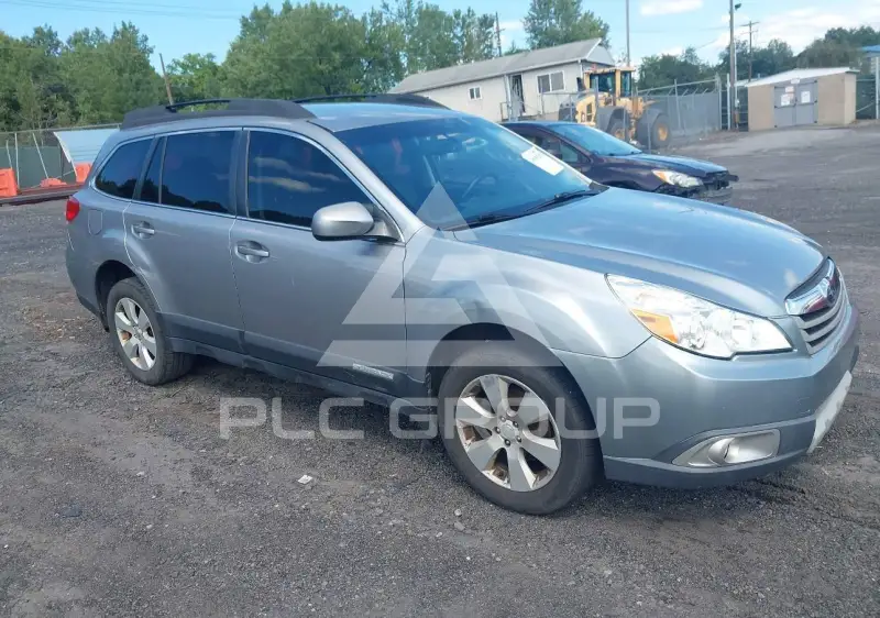 2010 Subaru Outback фото