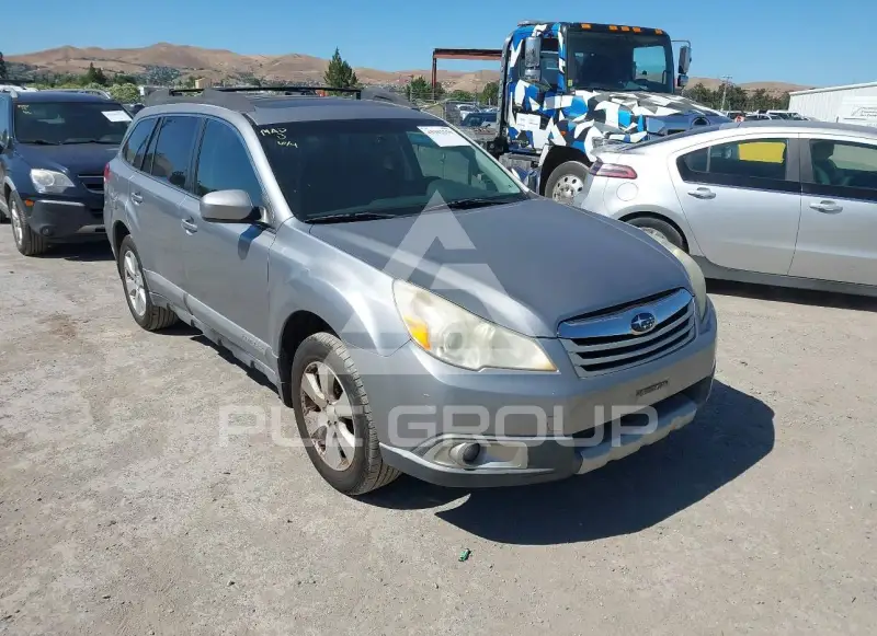 2010 Subaru Outback фото
