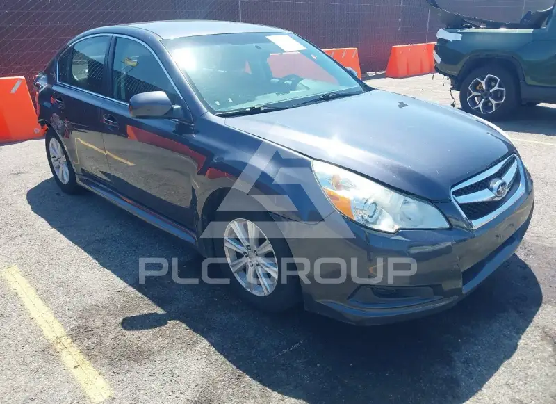 2010 Subaru Legacy photo