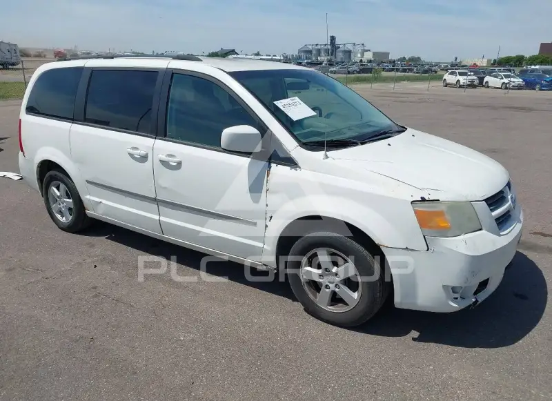 2010 Dodge Grand Caravan фото
