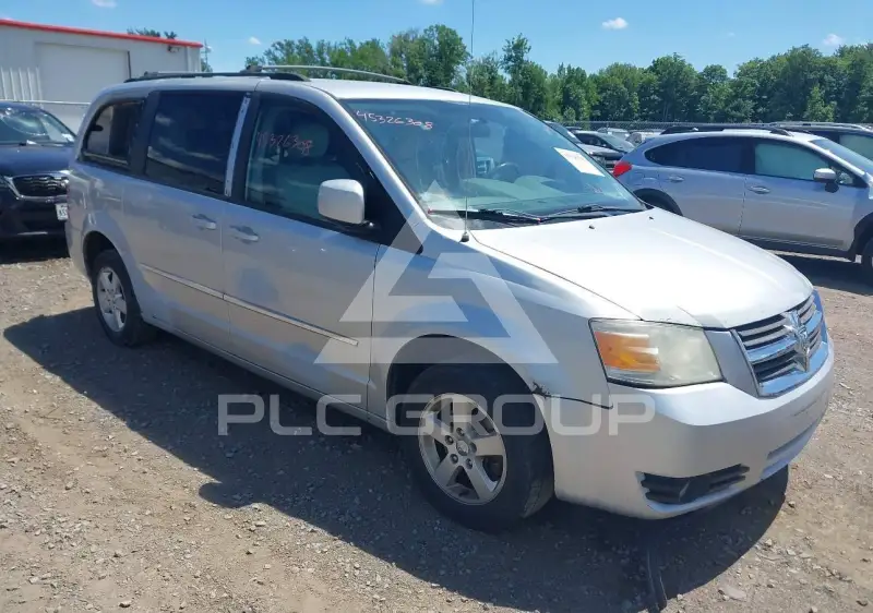 2010 Dodge Grand Caravan photo